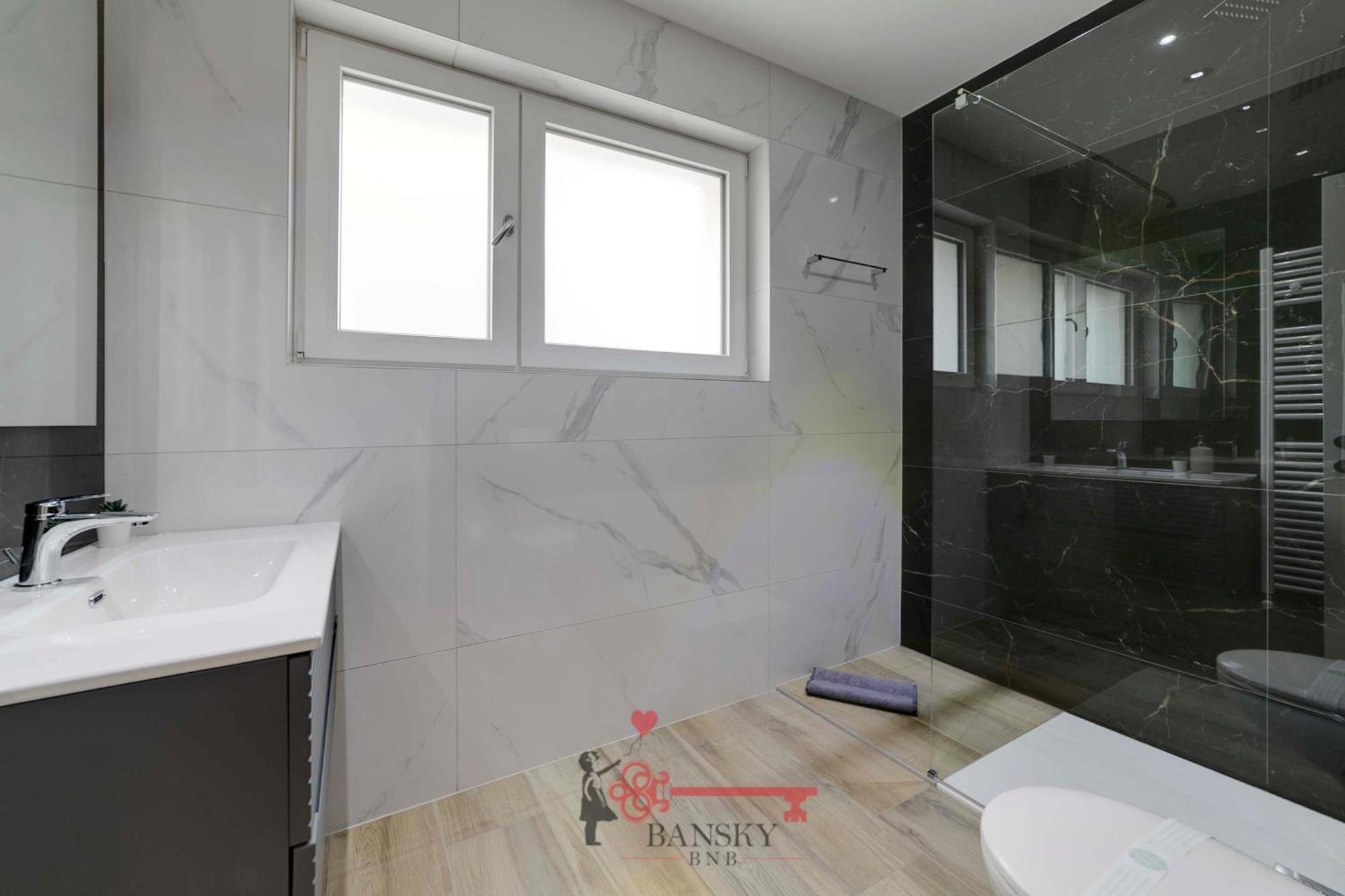 Home Sofia Room 2 - Modern Station -By Easylife Swiss Лугано Экстерьер фото